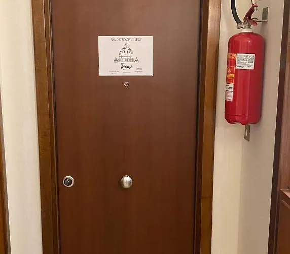 San Pietro Apartment *